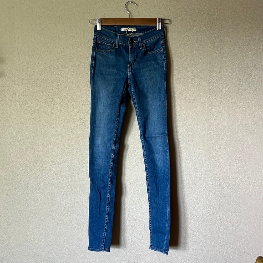 710 super skinny Levi’s 24